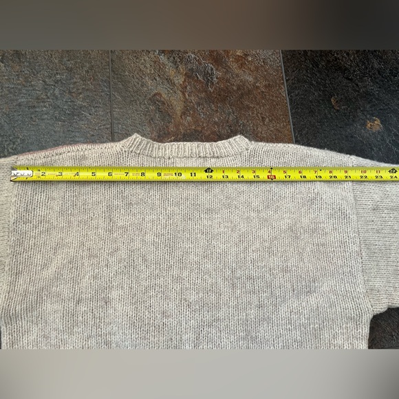 Women’s Vintage Dean’s of Scotland 100% wool Shetland crew sweater. Size large - Picture 10 of 12